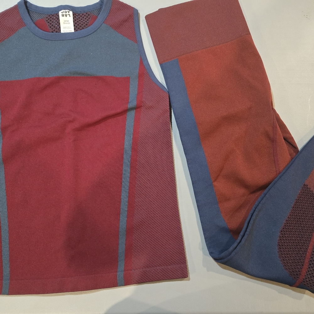 JoyLab Red and Blue Leggings With Matching Top Mesh Activewear (1C6)